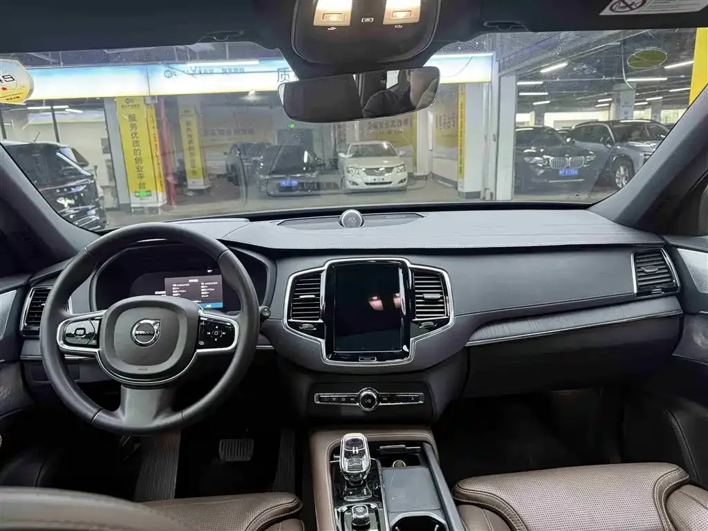 Volvo XC90 2023 из CN, фото 5