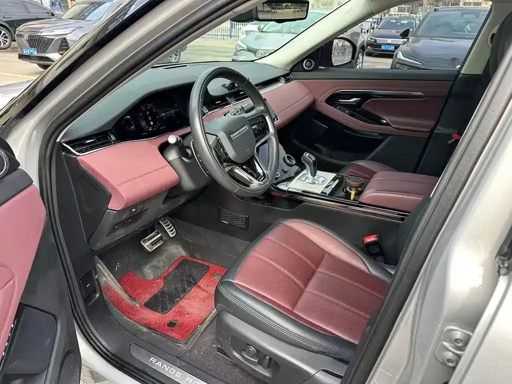 Land Rover Evoque 2023 из CN, фото 9