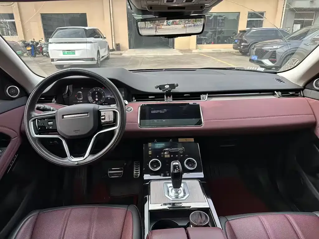 Land Rover Evoque 2023 из CN, фото 5
