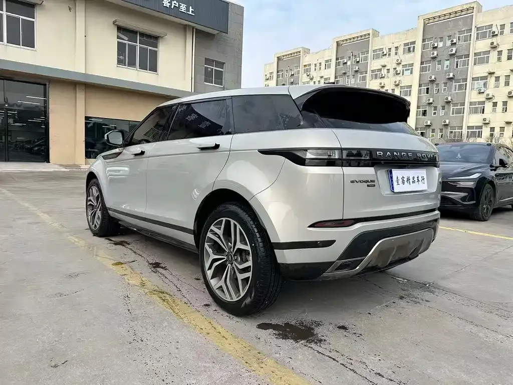 Land Rover Evoque 2023 из CN, фото 10