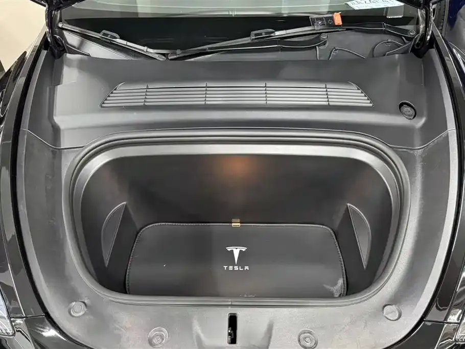 Tesla Model Y 2021 из CN, фото 10