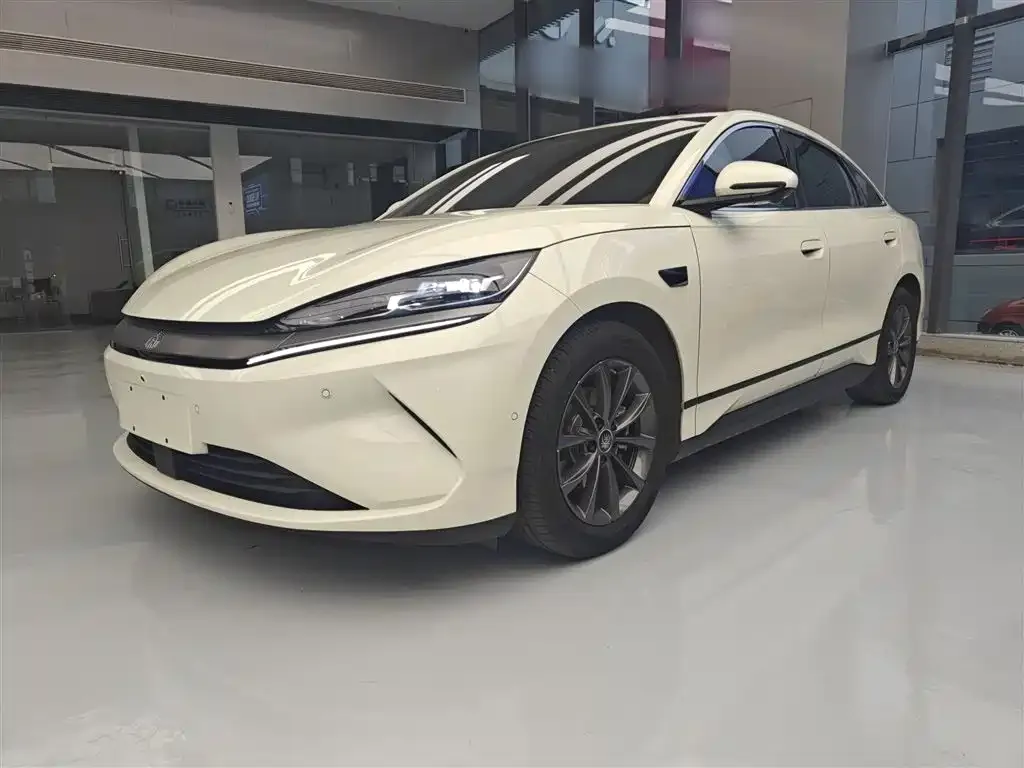 BYD Qin L 2025 из CN, фото 1