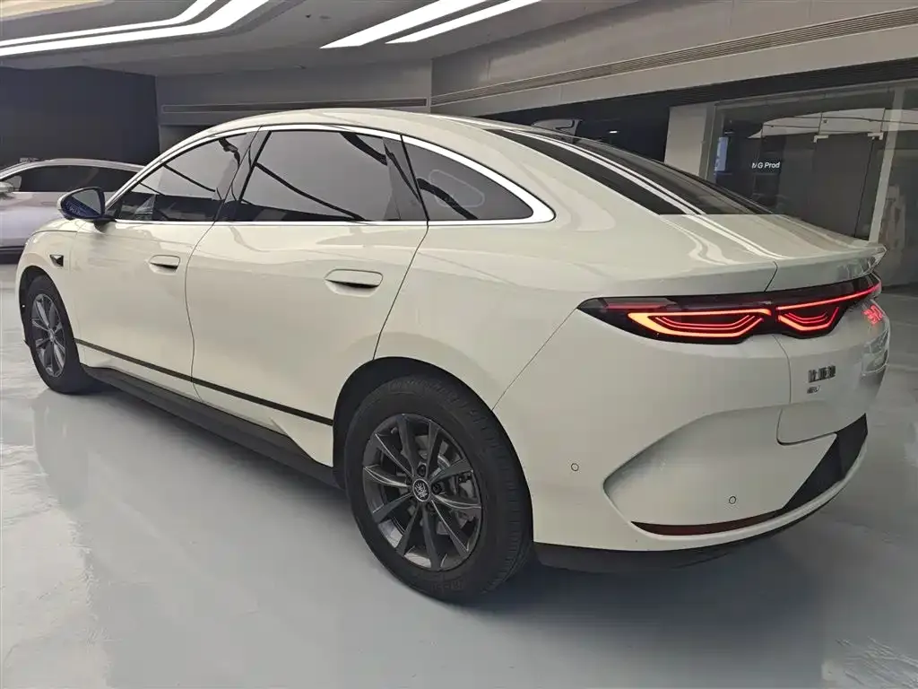 BYD Qin L 2025 из CN, фото 10
