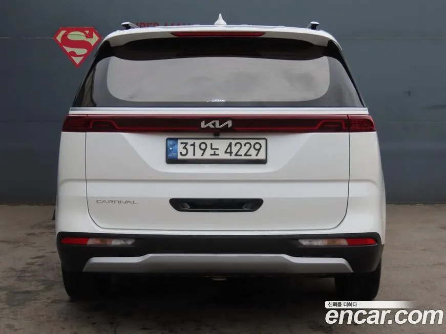 Kia Carnival — фото 2