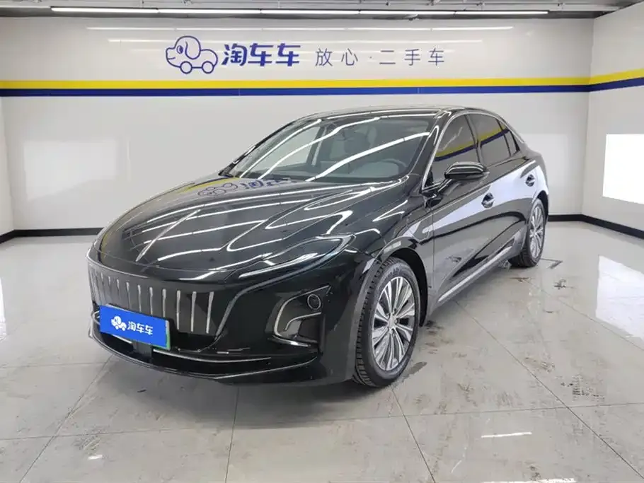 Hongqi E-QM5 2023 из CN, фото 1