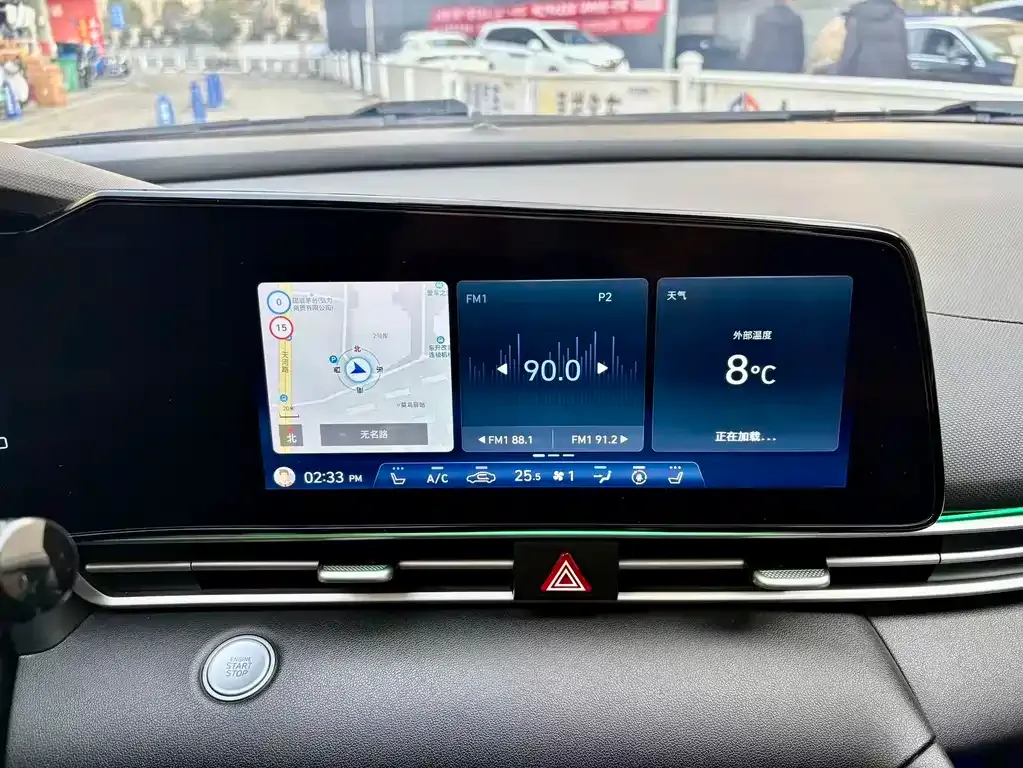 Hyundai Elantra 2022 из CN, фото 3