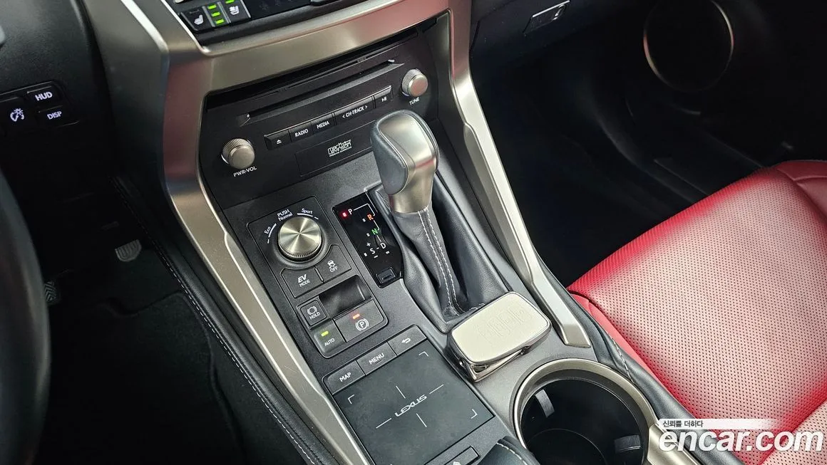 Lexus NX 2021 из KR, фото 7
