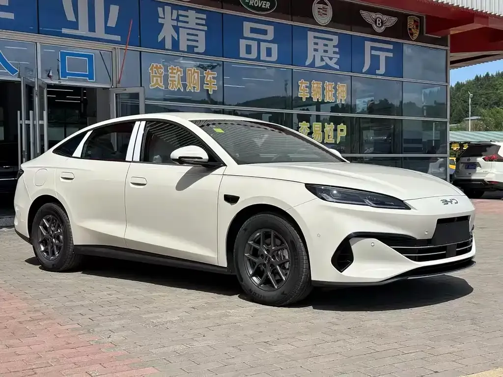 BYD Seal 05 DM-i 2026 из CN, фото 8