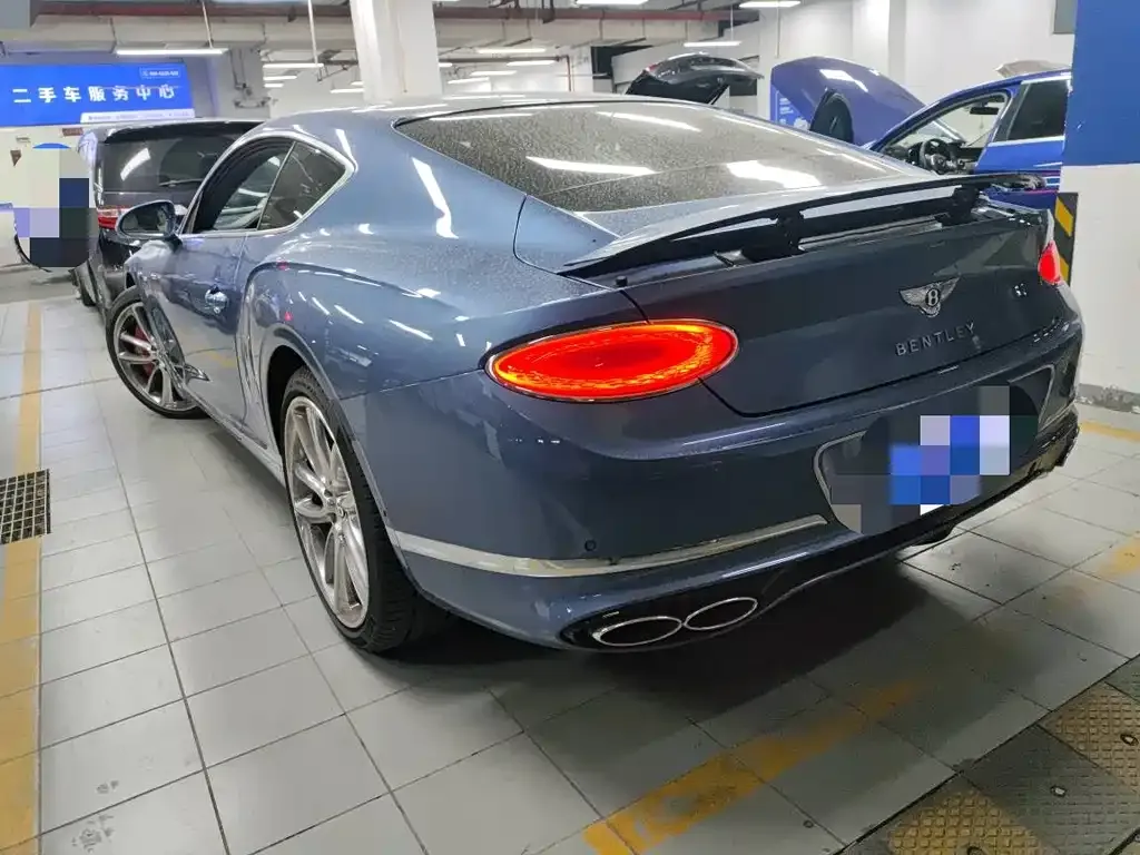 Bentley Continental 2021 из CN, фото 6