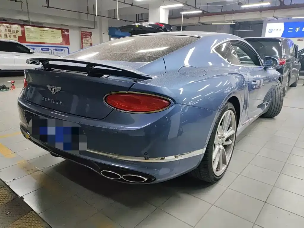 Bentley Continental 2021 из CN, фото 8