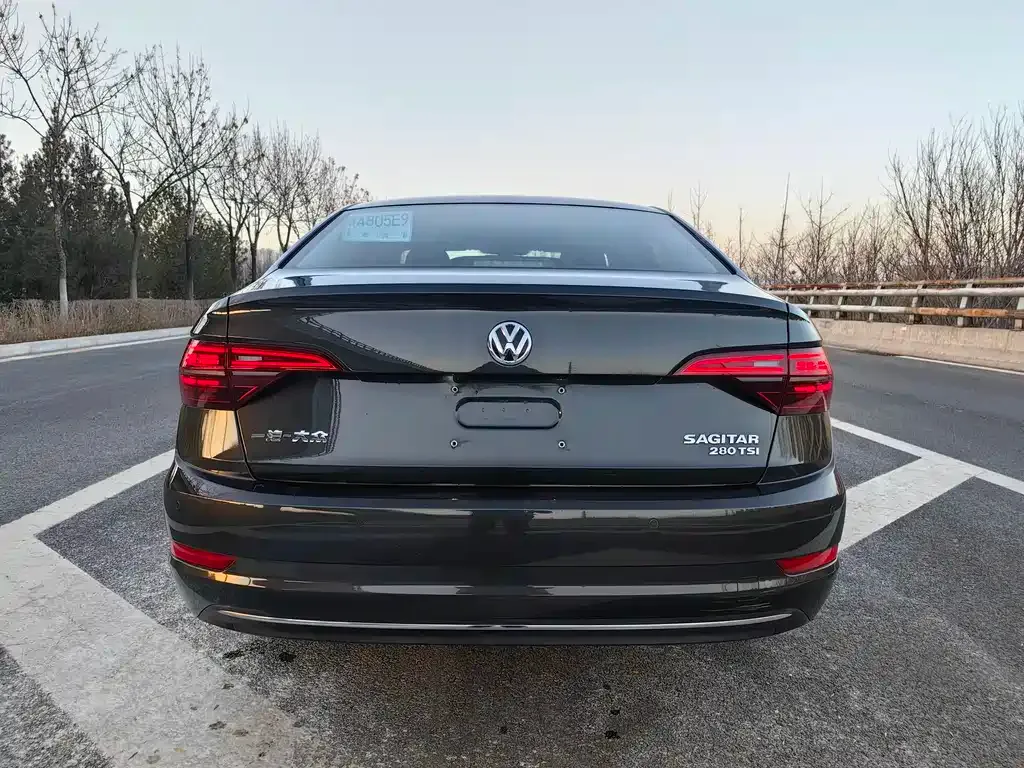 Volkswagen Sagitar 2021 из CN, фото 4