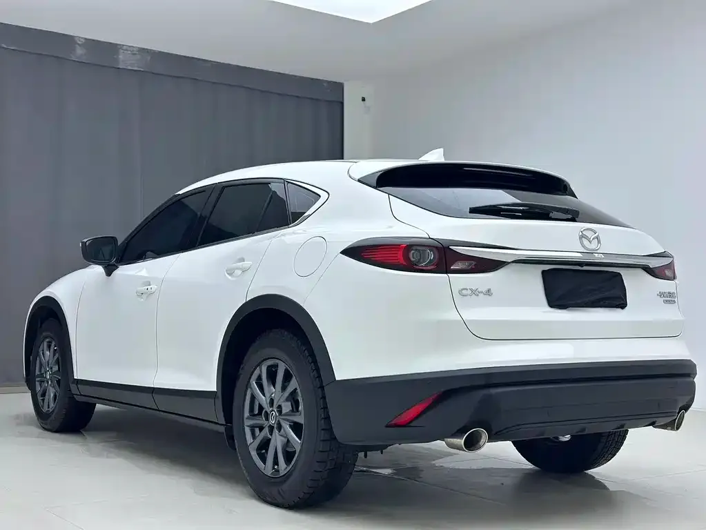 Mazda CX-4 2023 из CN, фото 10