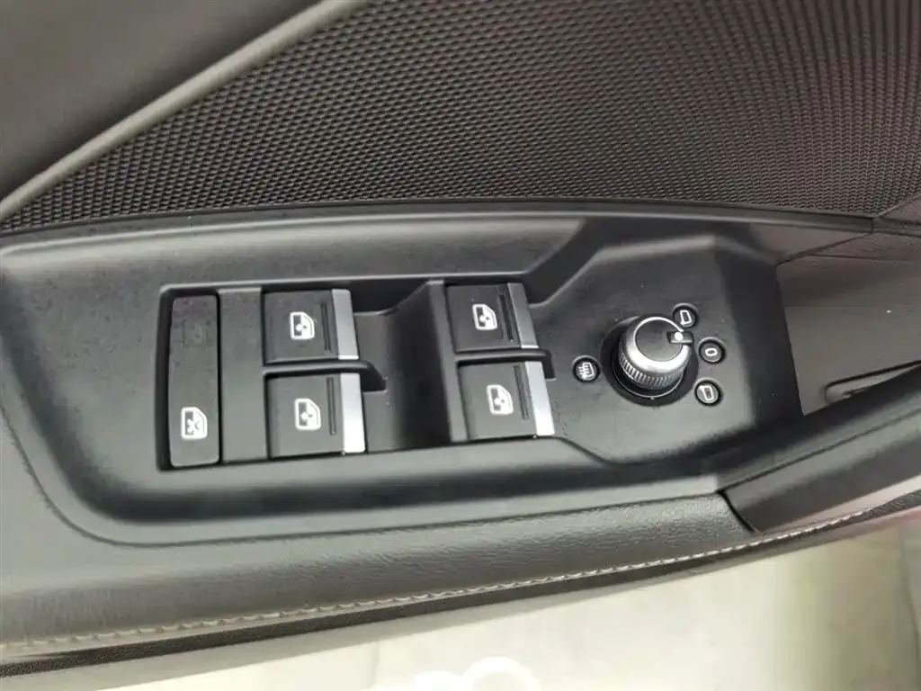 Audi A3 2024 из CN, фото 7