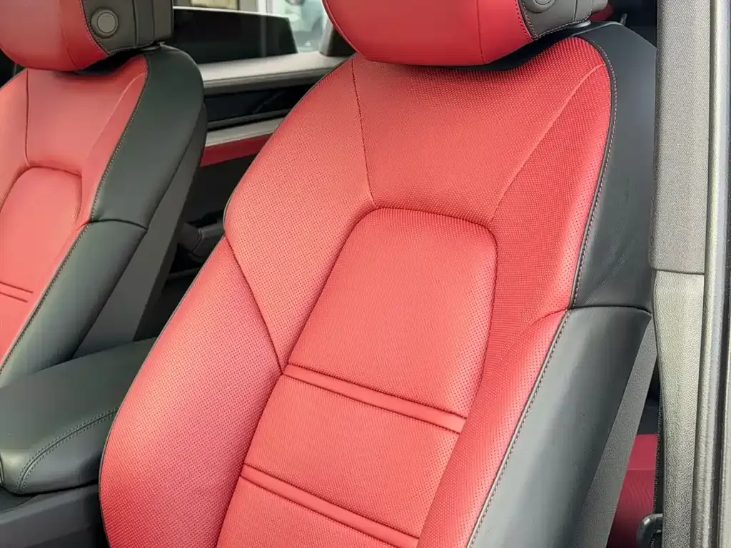 Porsche Cayenne 2025 из CN, фото 6