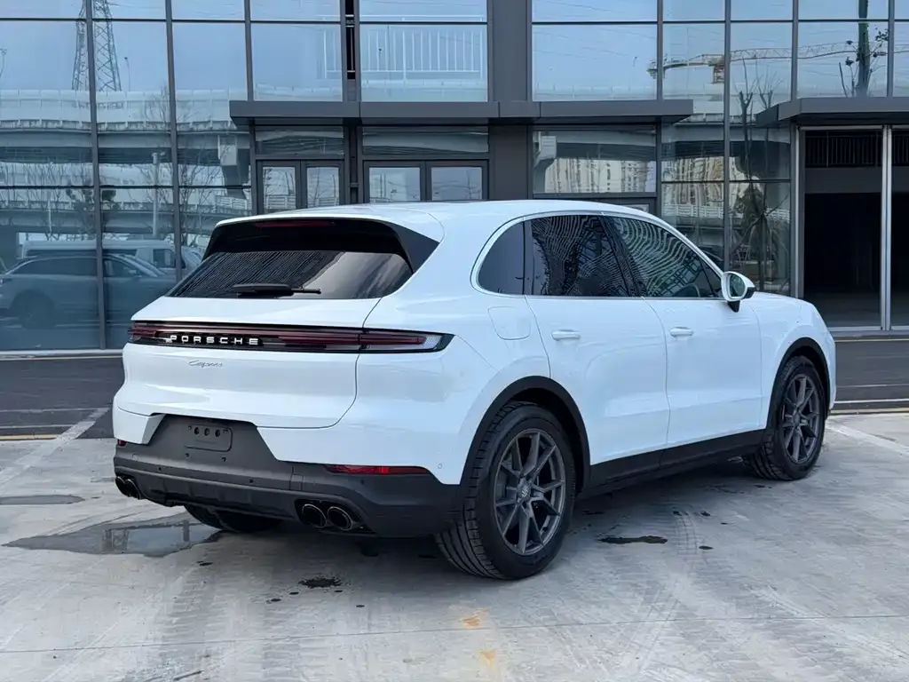 Porsche Cayenne 2025 из CN, фото 3