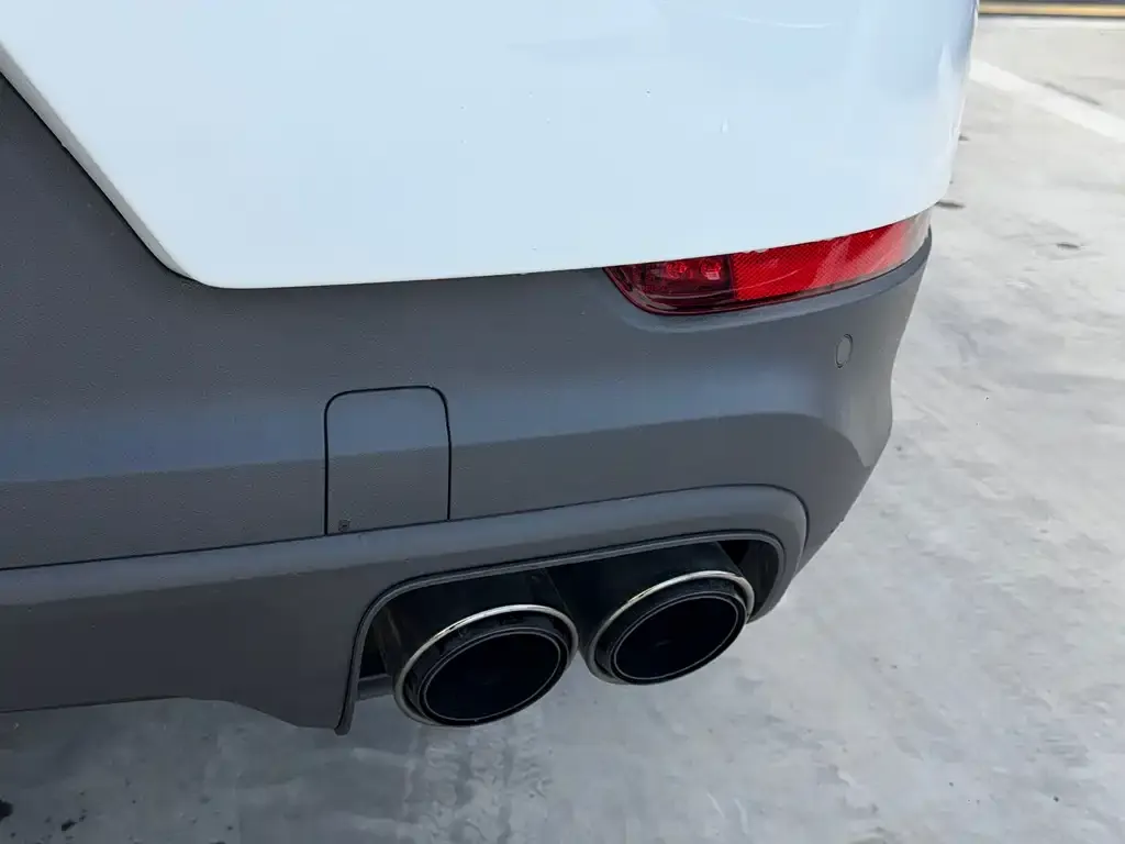 Porsche Cayenne 2025 из CN, фото 4