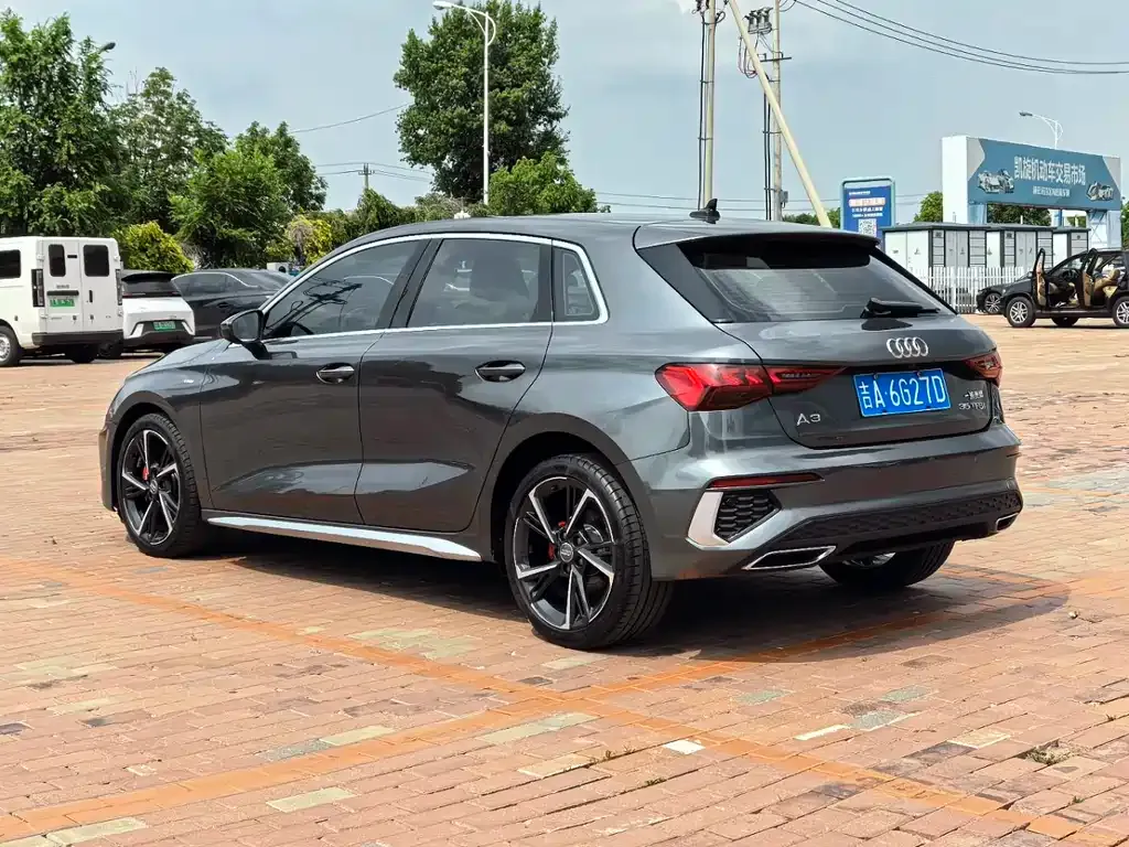 Audi A3 2022 из CN, фото 5