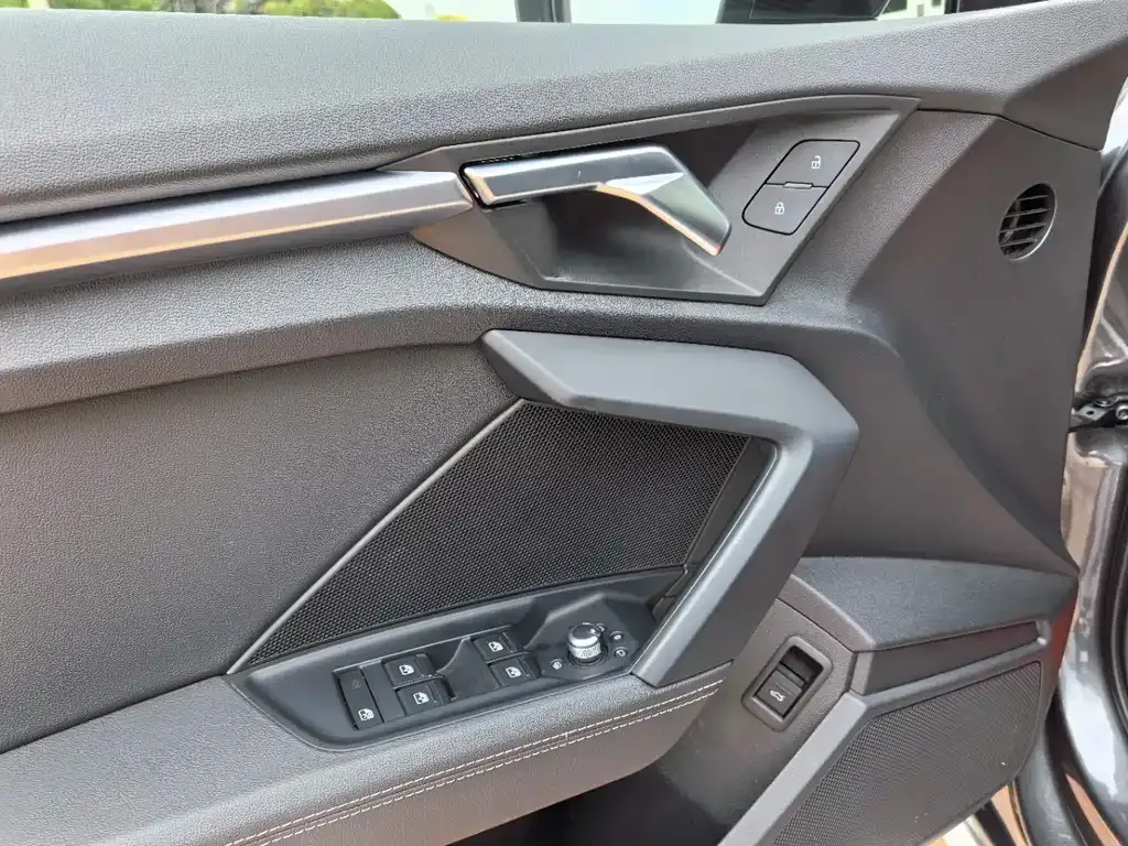 Audi A3 2022 из CN, фото 6