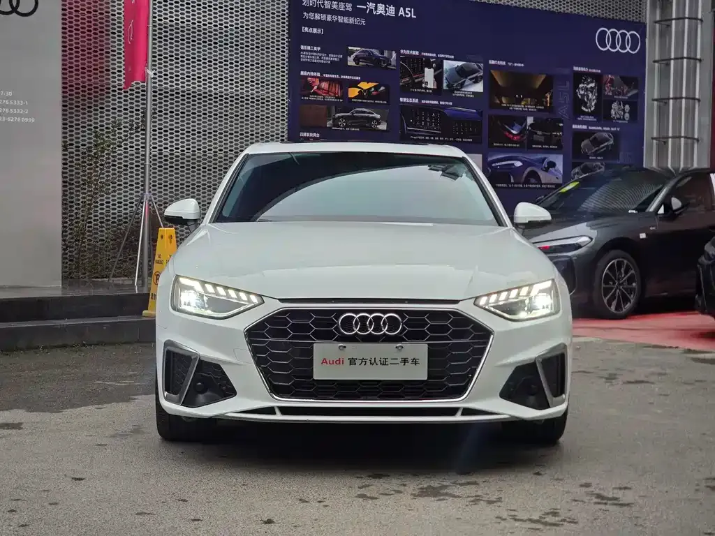 Audi A4L 2024 из CN, фото 9