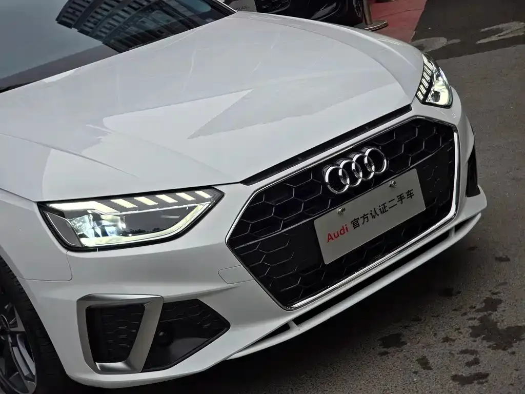 Audi A4L 2024 из CN, фото 6