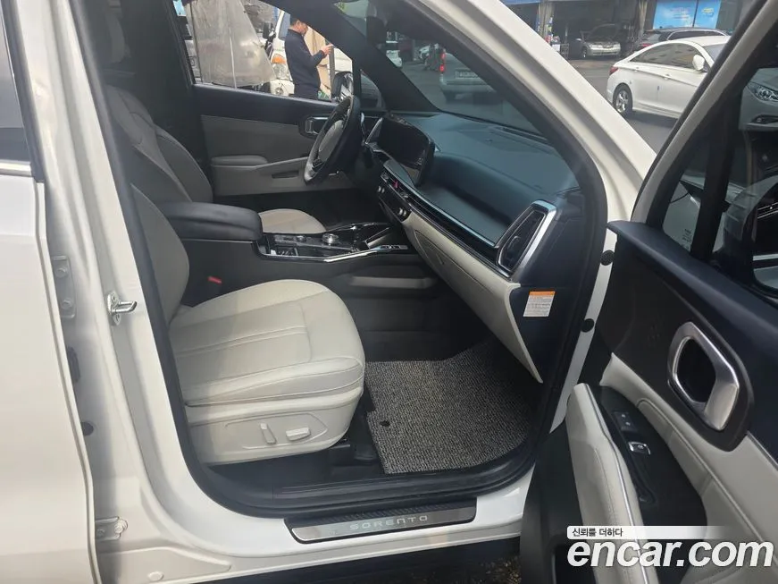 Kia Sorento — фото 6