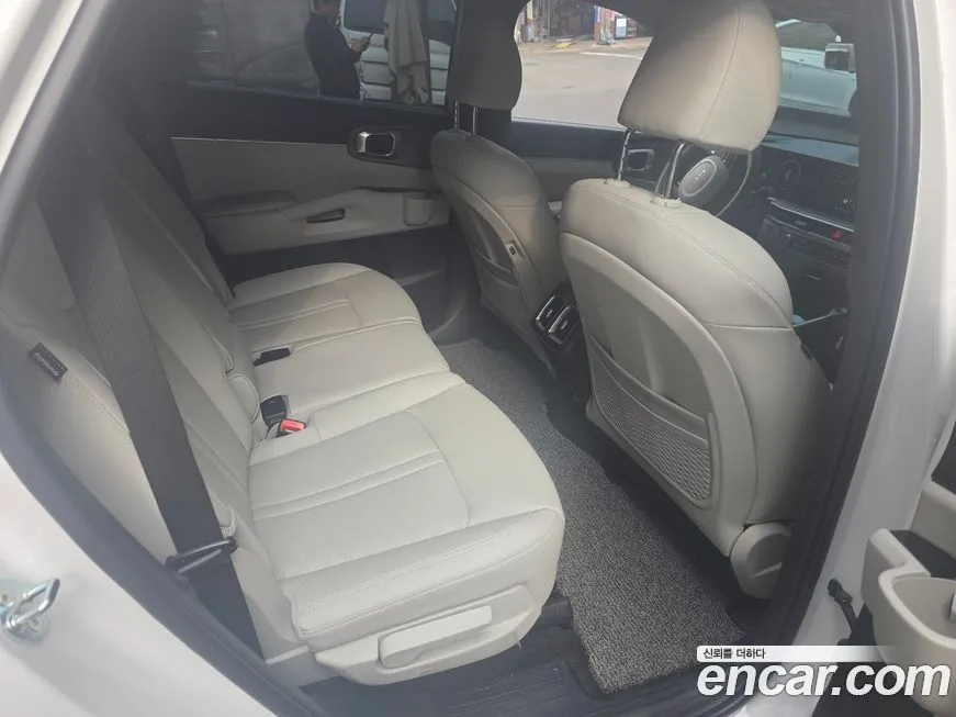 Kia Sorento — фото 2