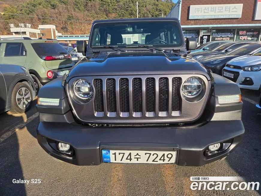 Jeep Wrangler 2021 из KR, фото 2