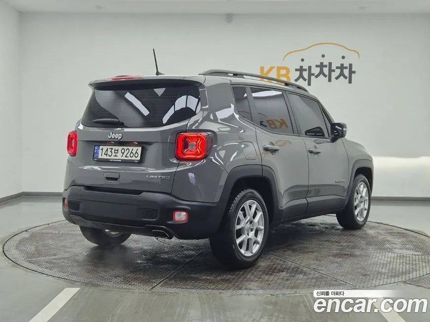 Jeep Renegade 2021 из KR, фото 4