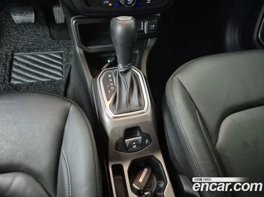 Jeep Renegade 2021 из KR, фото 6