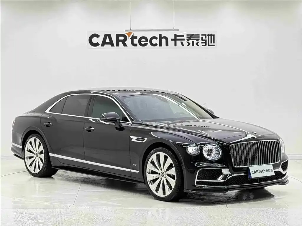 Bentley Flying Spur 2022 из CN, фото 6