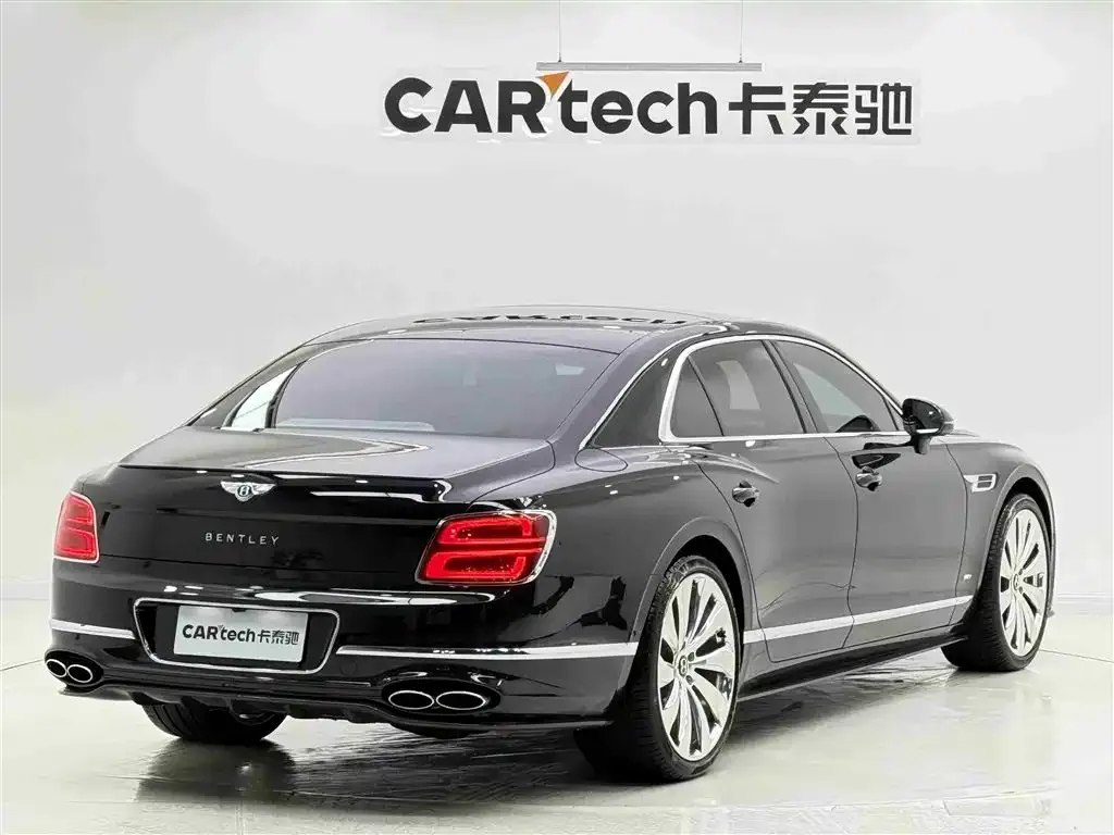 Bentley Flying Spur 2022 из CN, фото 7
