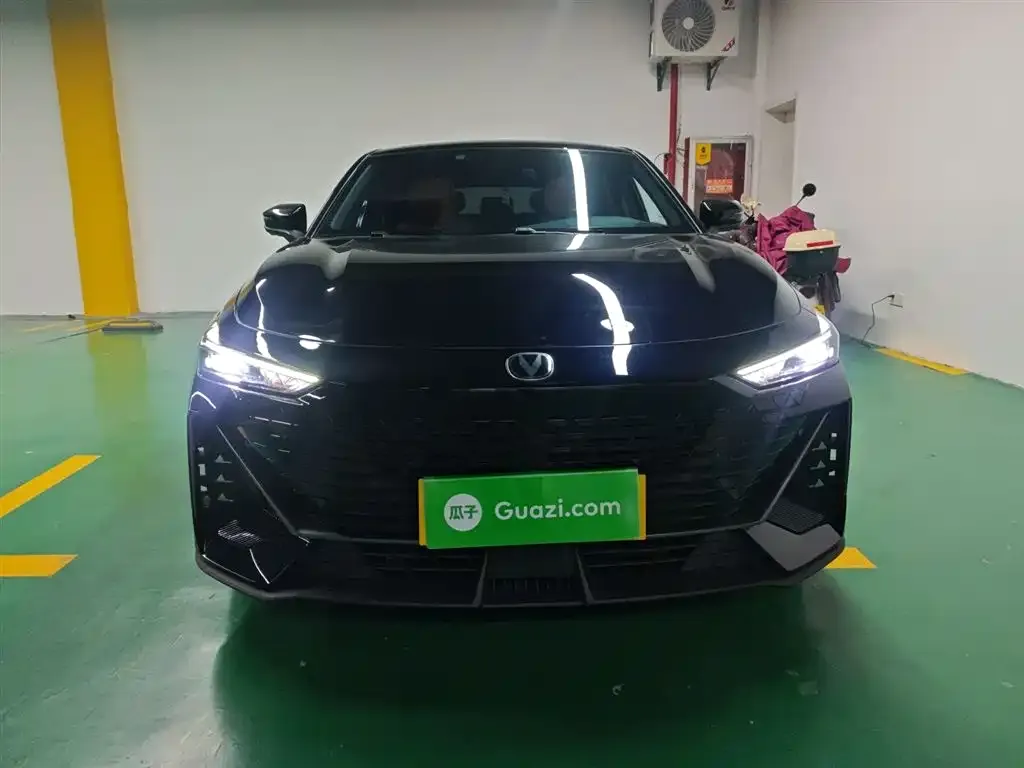 Changan UNI-V 2023 из CN, фото 5