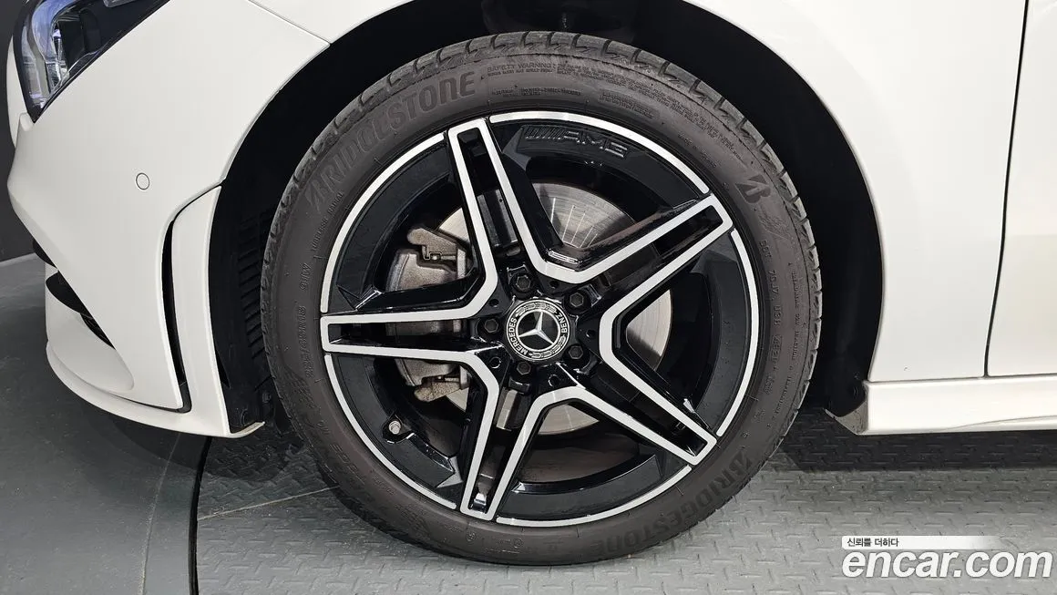 Mercedes-Benz CLA-Class 2023 из KR, фото 7