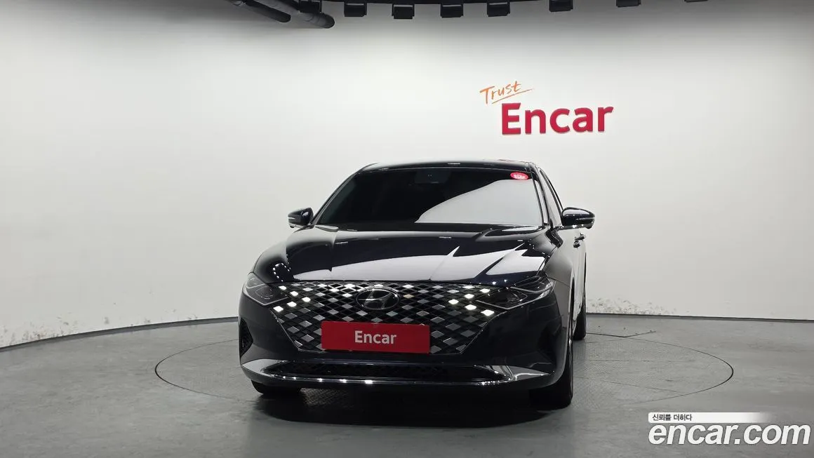 Hyundai Grandeur 2022 из KR, фото 2