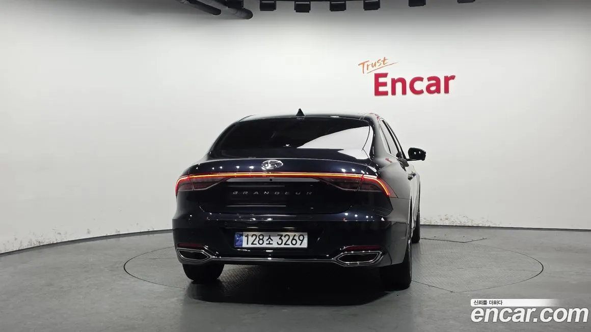 Hyundai Grandeur 2022 из KR, фото 7