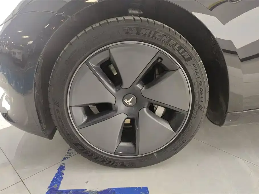 Tesla Model 3 2022 из CN, фото 3