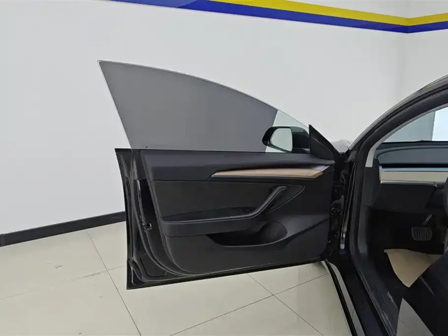 Tesla Model 3 2022 из CN, фото 5