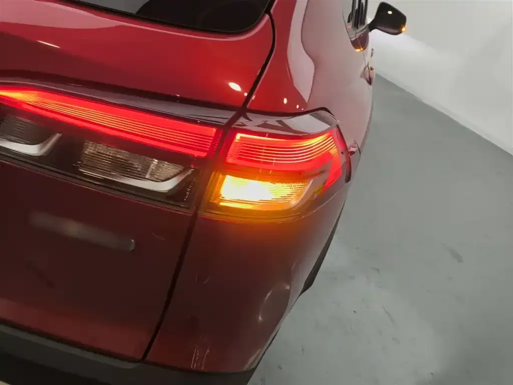 Toyota Frontlander 2023 из CN, фото 6
