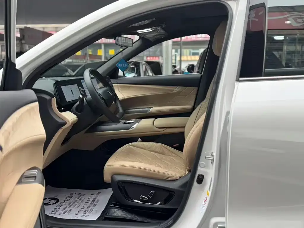 Changan CS75PLUS 2024 из CN, фото 6