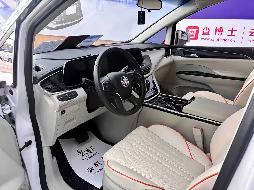 Buick GL8 2023 из CN, фото 3