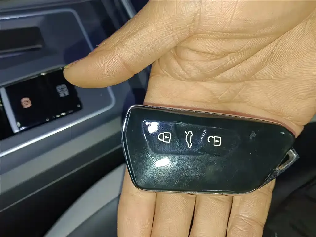 Volkswagen Golf 2022 из CN, фото 8