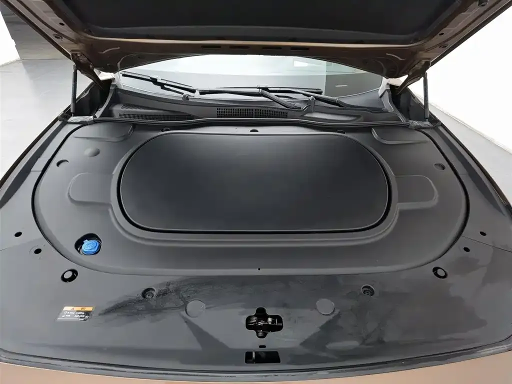 Mazda EZ-6 2024 из CN, фото 6