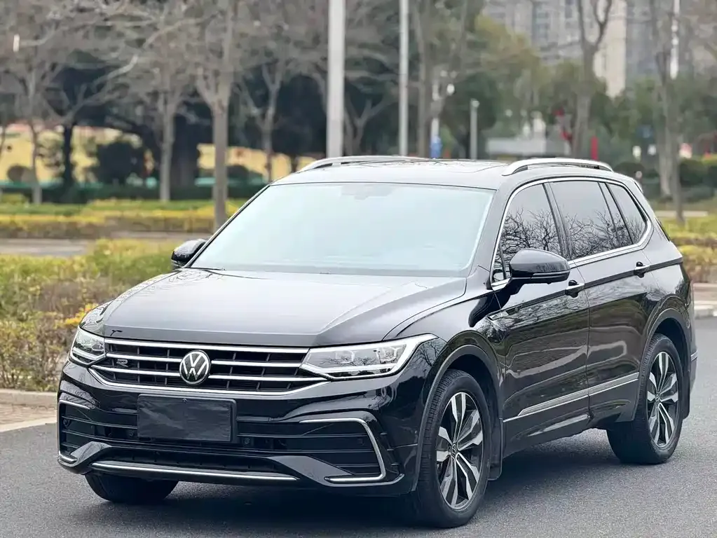 Volkswagen Tiguan L 2024 из CN, фото 1