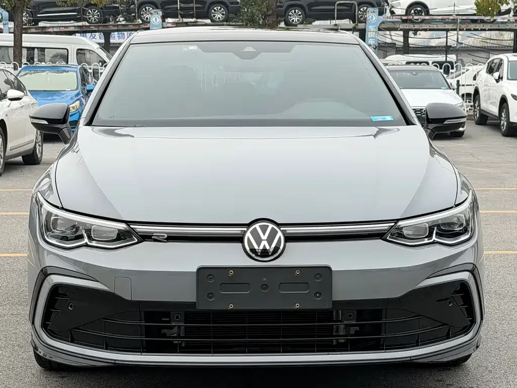 Volkswagen Golf 2022 из CN, фото 8