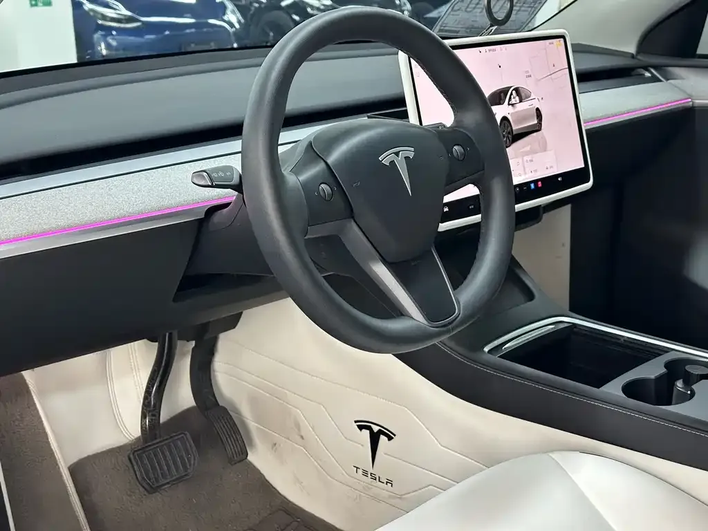 Tesla Model Y 2023 из CN, фото 7