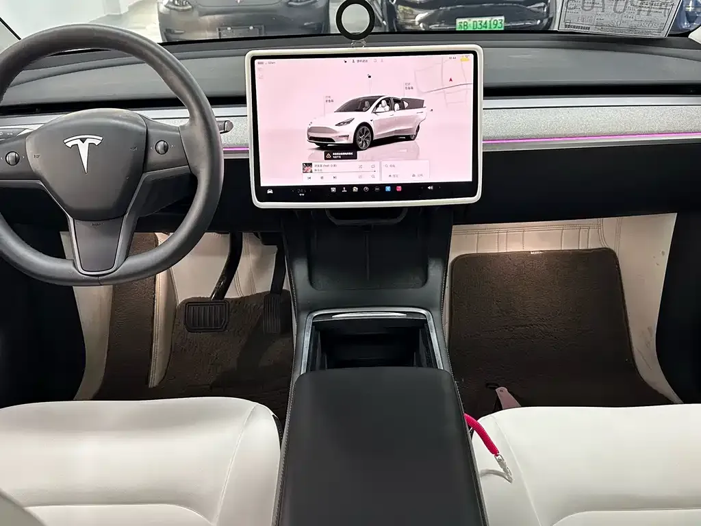 Tesla Model Y 2023 из CN, фото 3