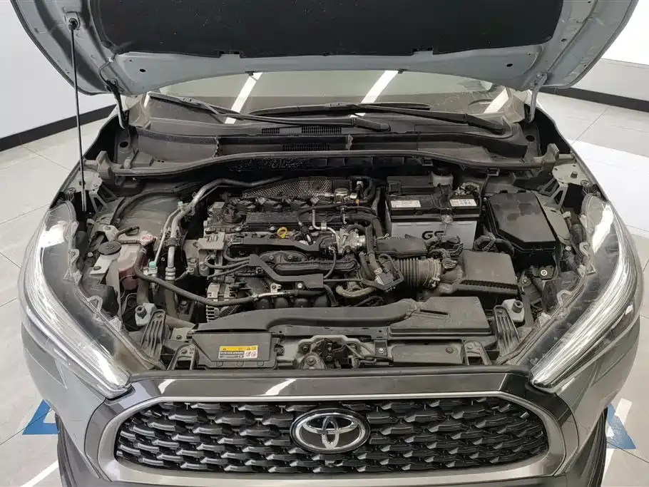 Toyota Corolla Cross 2022 из CN, фото 10