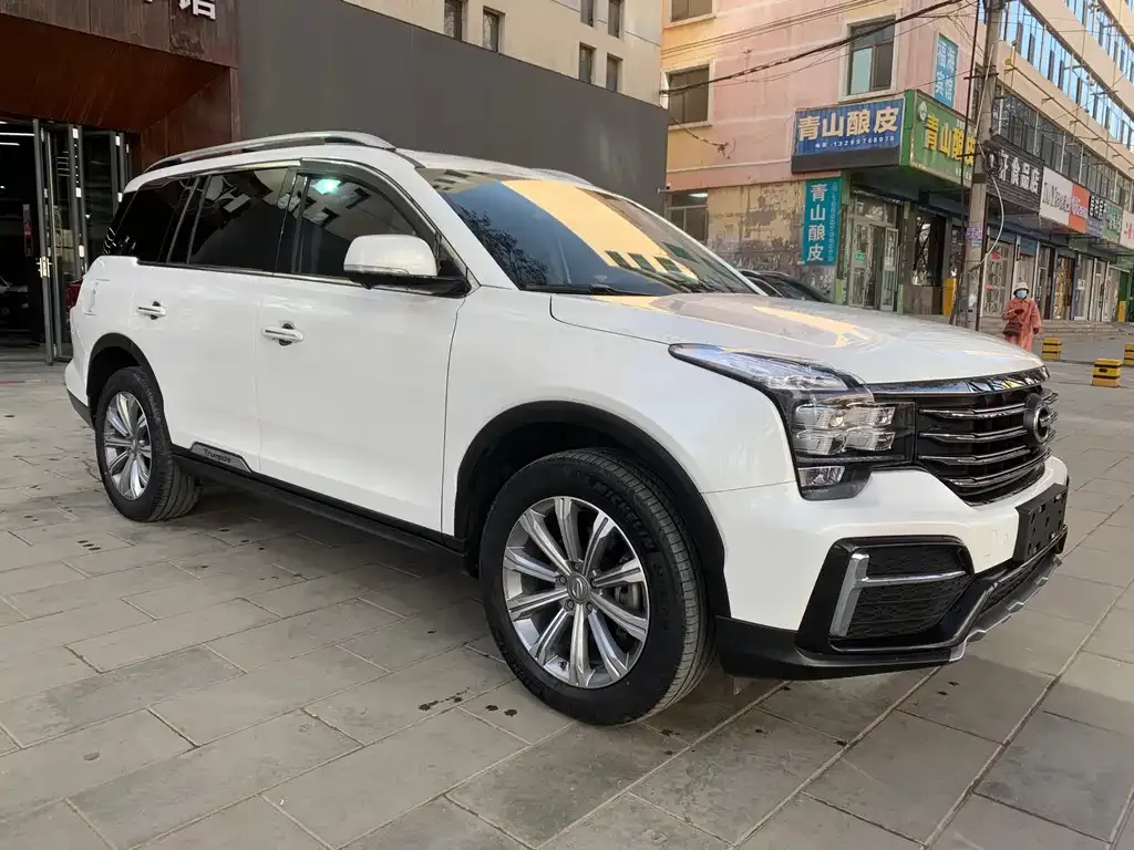 GAC Motor Trumpchi GS8 — фото 3