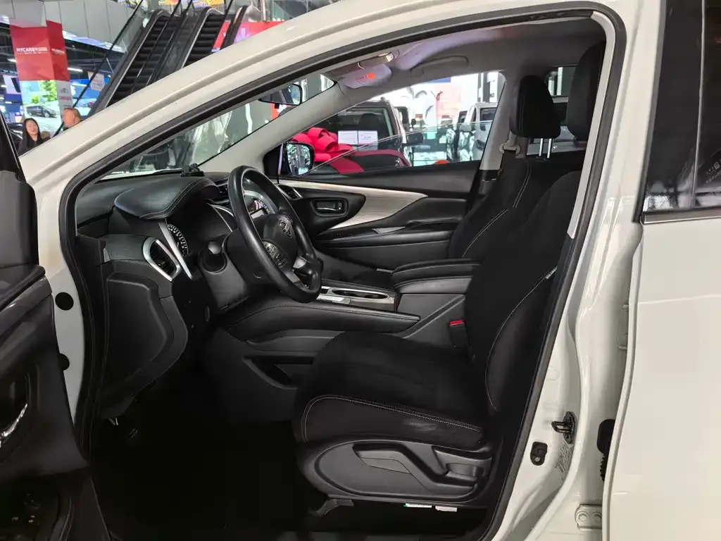 Nissan Murano 2023 из CN, фото 5