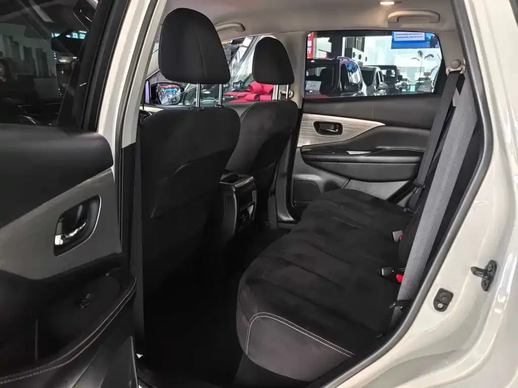 Nissan Murano 2023 из CN, фото 6
